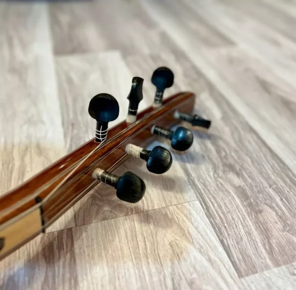 Dut Bağlama Yarı Profesyonel