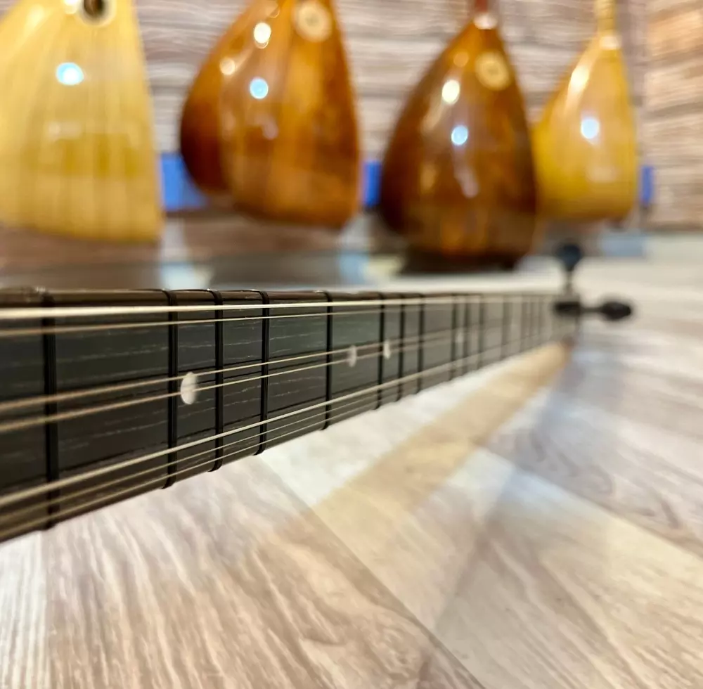 Profesyonel Uzun Sap Dut Bağlama Profesyonel Uzun Sap Dut Bağlama