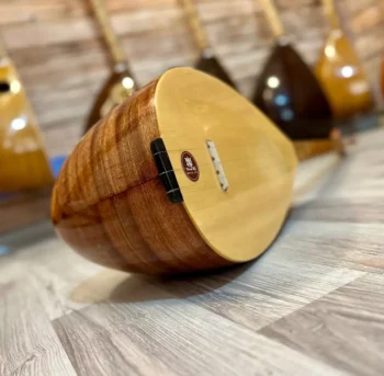 Balta Bağlama Dede Sazı