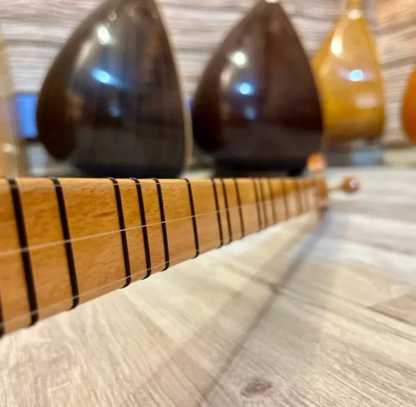 Balta Bağlama Dede Sazı