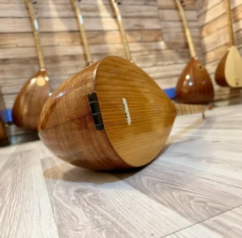 Balta Dede Sazı Solak