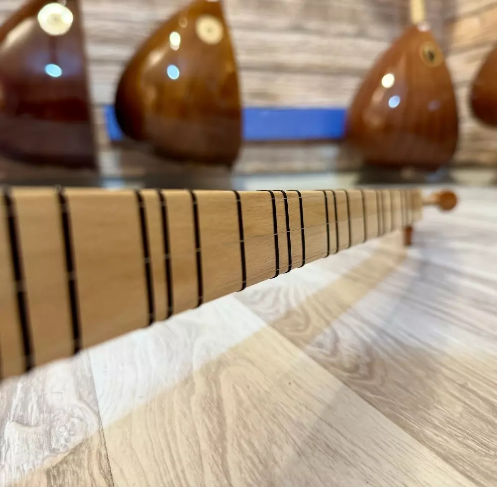 Balta Dede Sazı Solak Balta Dede Sazı Solak