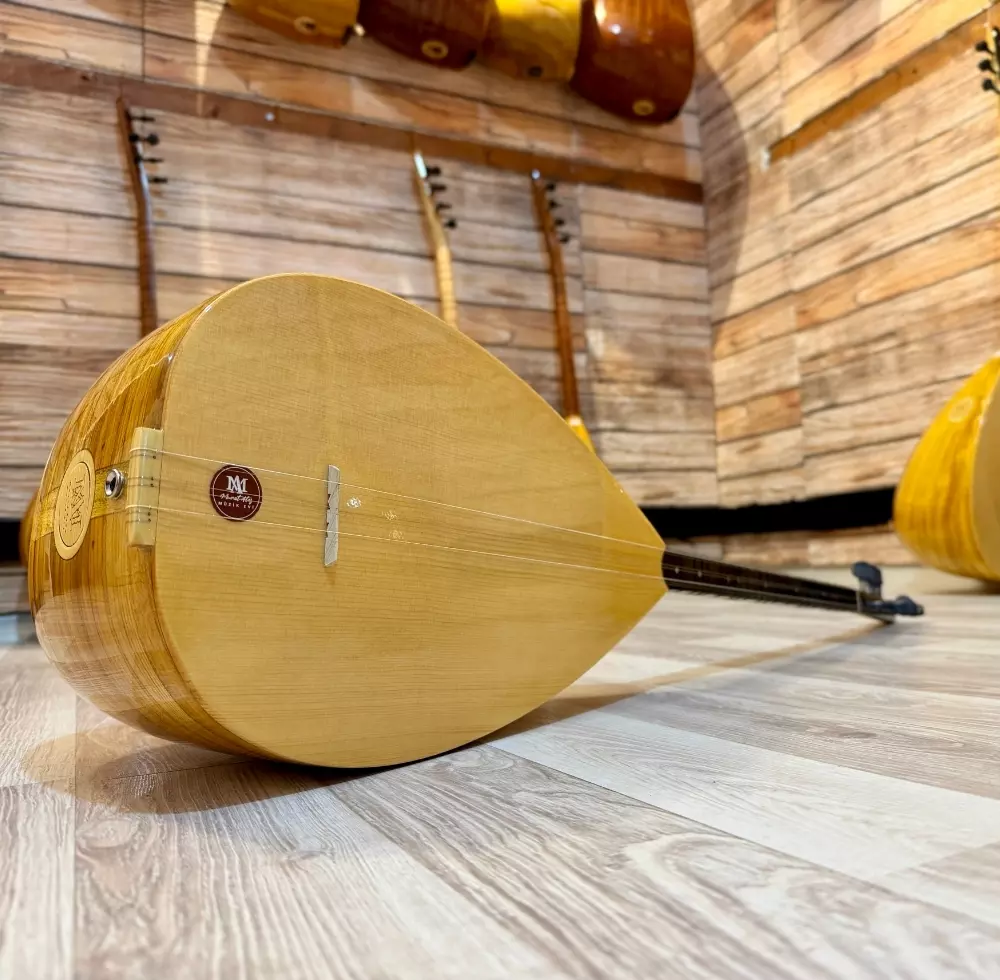 Kısa Sap Dut Bağlama Kısa Sap Dut Bağlama