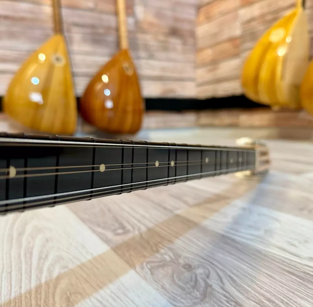 Gitar Burgulu Maun Bağlama Gitar Burgulu Maun Bağlama