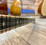 Gitar Burgulu Maun Bağlama