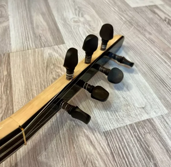 Kısa Sap Dut Bağlama