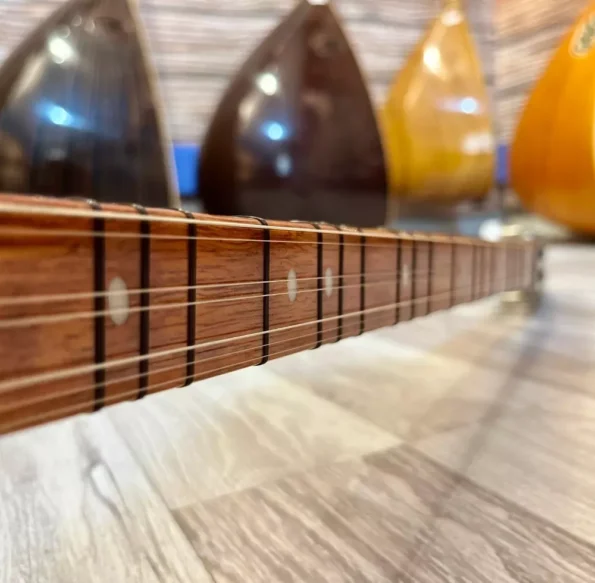 Mandolin Burgulu Bağlama