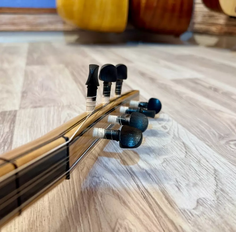 Kısa Sap Bağlama Kısa Sap Bağlama