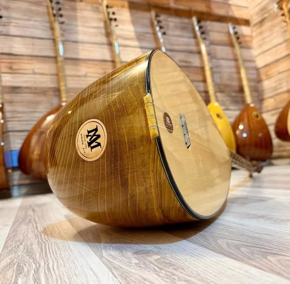 Kısa Sap Oyma Dut Kısa Sap Oyma Dut