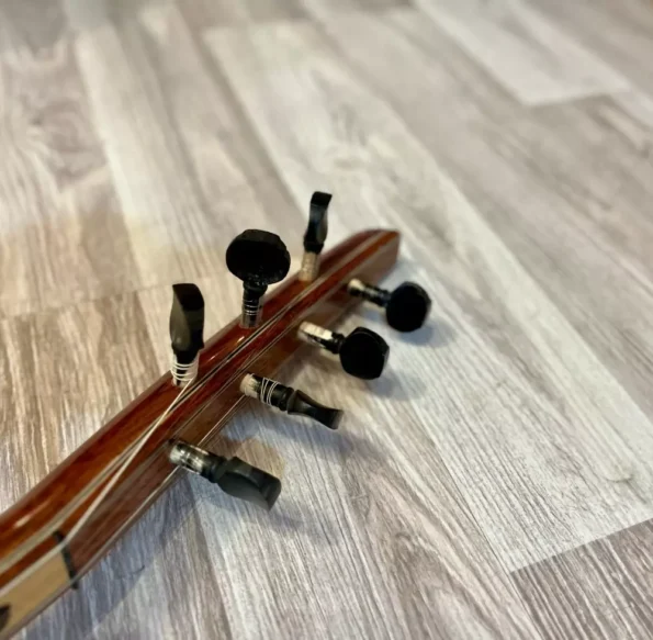 Uzun Bağlama