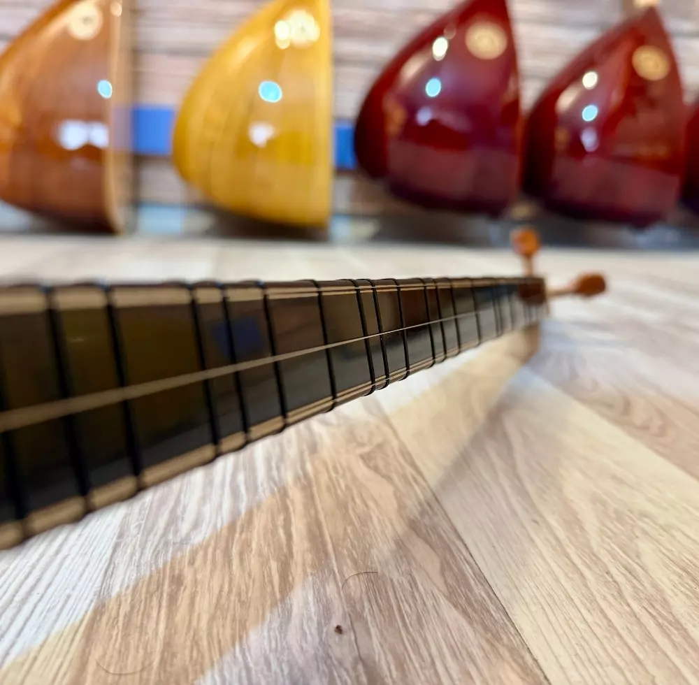 Oyma Balta Bağlama Oyma Balta Bağlama