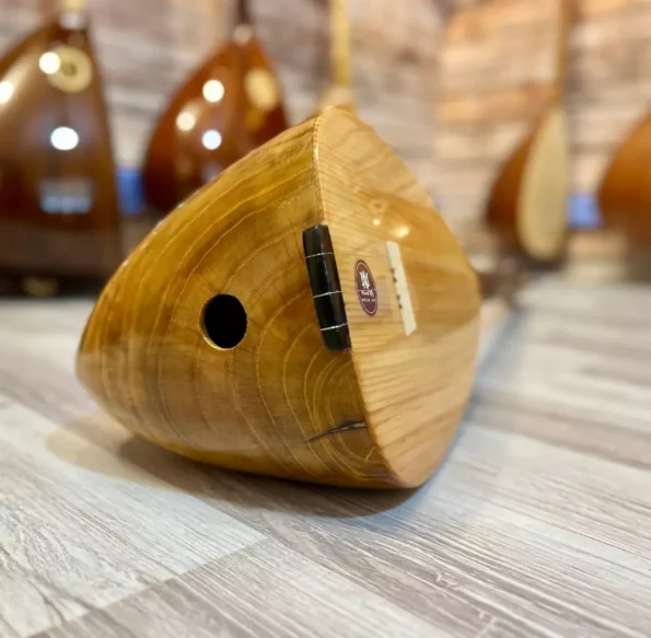 3 Telli Balta Bağlama