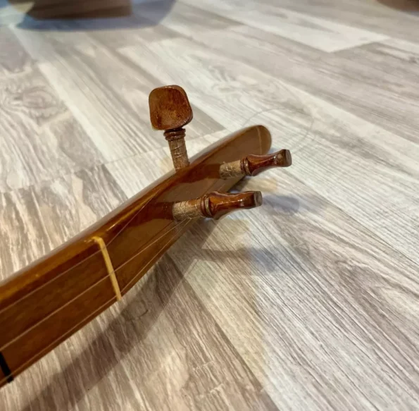 3 Telli Balta Bağlama