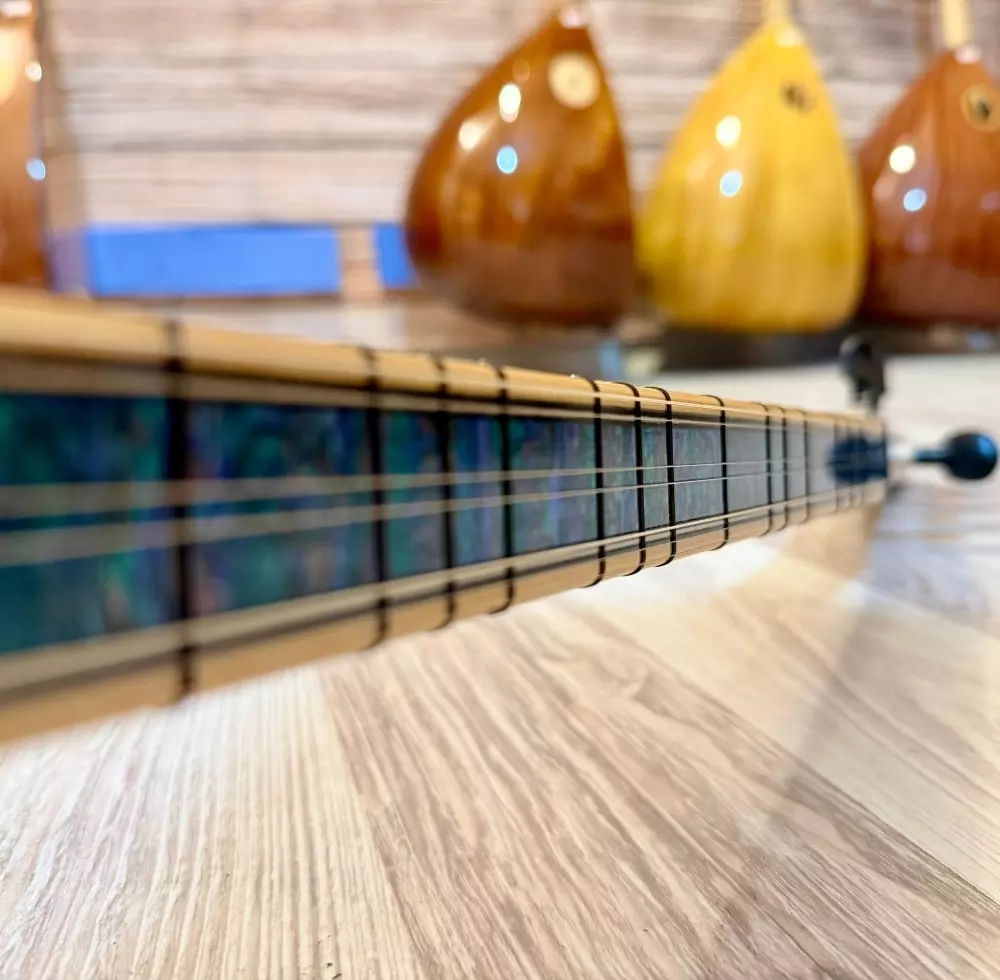 Ceviz Kısa Sap Bağlama Ceviz Kısa Sap Bağlama