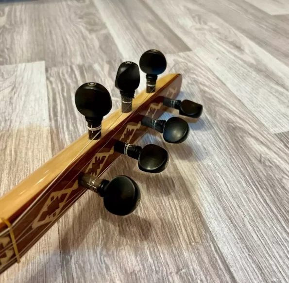 Maun Bağlama